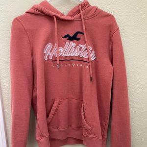 PINK HOLLISTER HOODIE !!